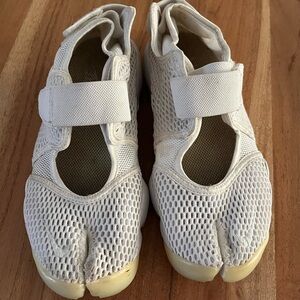 Nike WMNS Air Rift Breathe White Toe Split Sneakers Size 7